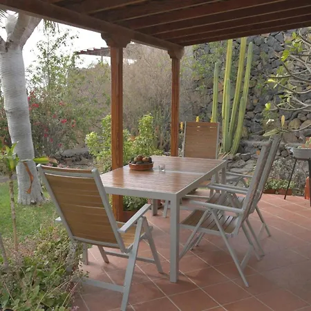 Casa Tanausu - Typisch Kanarische Ferienunterkunft * Dos Pinos